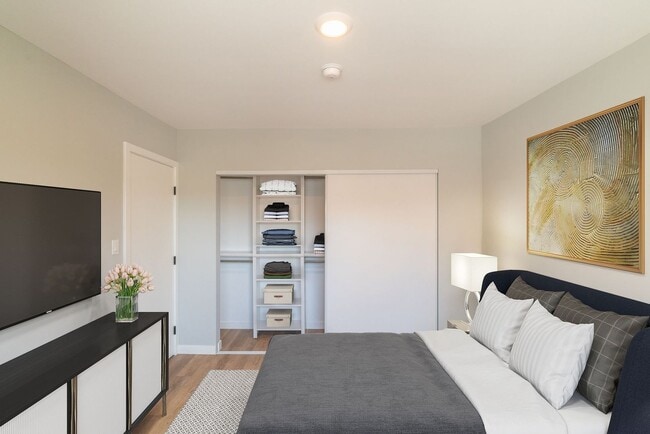 Photo - 4511-4517 Prospect Ave