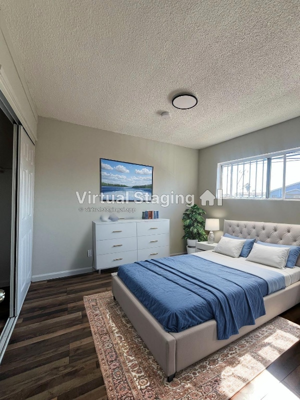 Photo - 7800 S Hoover St