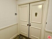 Photo - 637 Wilcox Ave Unit 2D