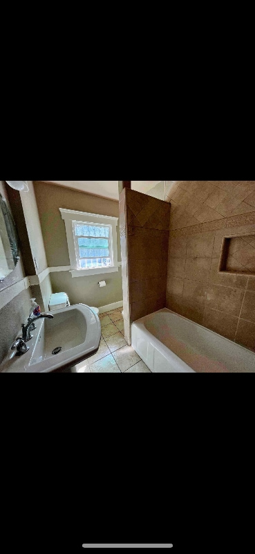 Photo - 411 W Chestnut Ave Unit A