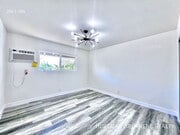 Photo - 530 W Arbor Vitae St Unit 6