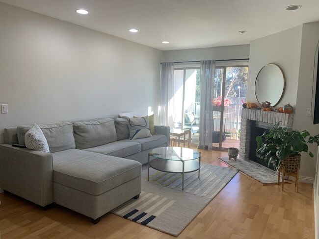 Living Room - 1750 S El Camino Real Unit 206