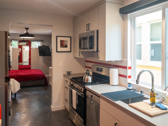 Photo - 3591-9593 45th St