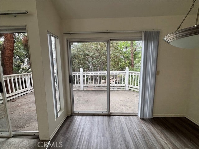 Photo - 3023 Langs Bay Unit 66