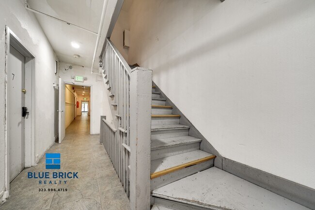 Photo - 1420 Flower St Unit 3