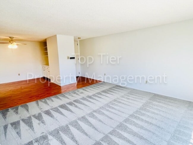 Photo - Very nice 2 Bd/2 Ba, 1180sf end-unit Condominium unit in University Heights available 08/01 for l... Unit 407