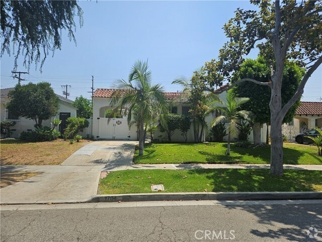 Building Photo - 1704 La Golondrina Ave Rental