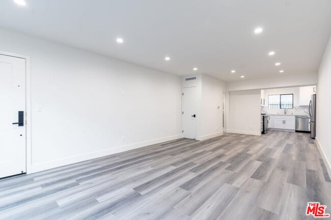 Photo - 1262 N Sweetzer Ave Unit 106