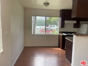 Photo - 1150 N Commonwealth Ave Unit 1