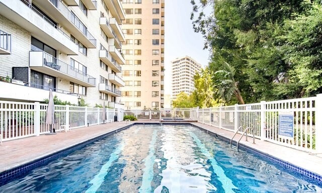 Building Photo - 10535 Wilshire Blvd Unit 904