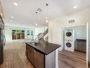 Photo - 3B/2.5BA Townhome in Mission Valley Now Av...