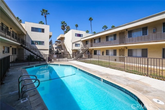 Building Photo - 3430 Elm Ave Unit 10