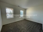 Photo - 28432 Abbey Ln