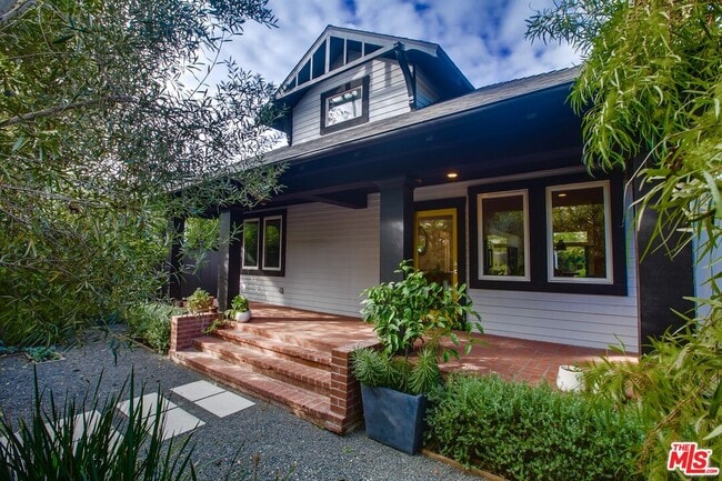 Building Photo - 663 San Juan Ave