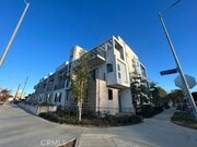 Photo - 14614 Vanowen St Townhome