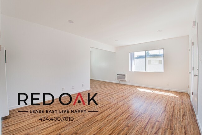 Building Photo - 6635 Etiwanda Ave Unit 20