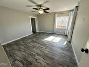 Photo - 2810 Sherwin Ave