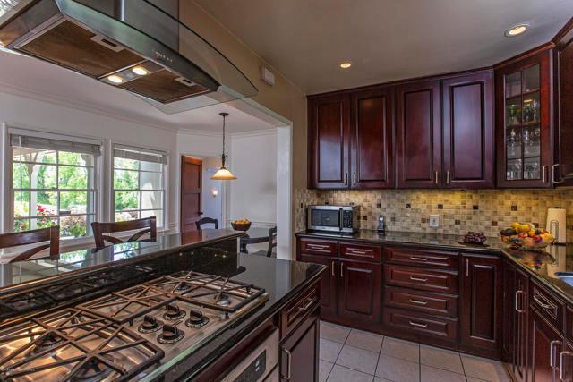 Photo - 4926 Viro Rd