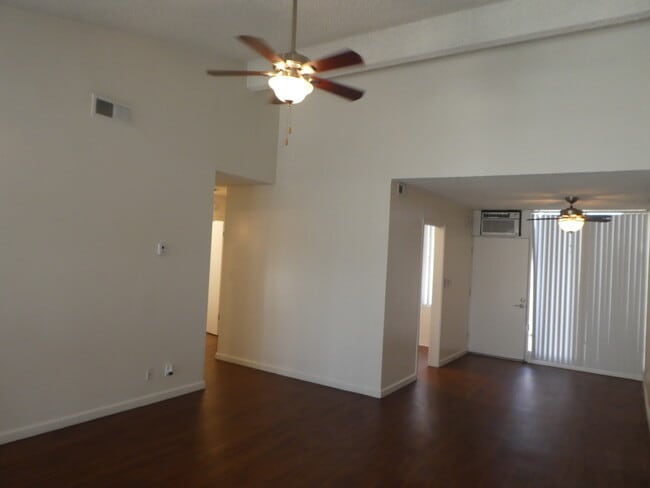 Photo - Village Green Apartments