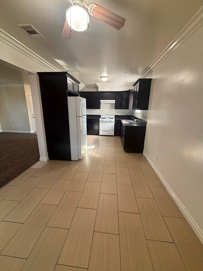 Photo - 347 E 118th Pl