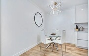 Photo - Best Location! Beautiful, newly remodeled ... Apartment