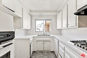 Photo - 2332 S Beverly Glen Blvd Apartment Unit 5