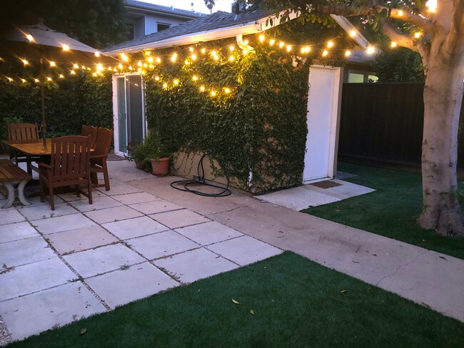 String lights (on remote control) - 4360 Stewart Ave