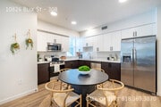 Photo - 10824 Blix St Unit 308