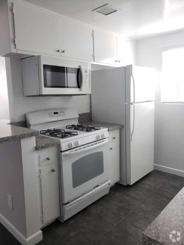Building Photo - 20810 Amie Ave Rental