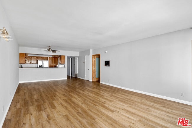 Photo - 5125 Harold Way Unit 202