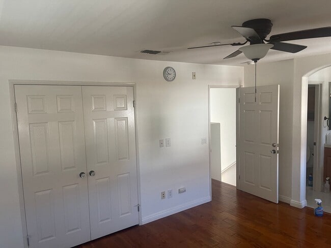 Photo - 2207 Huntington Point Rd