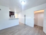 Photo - 519 W 8th St House