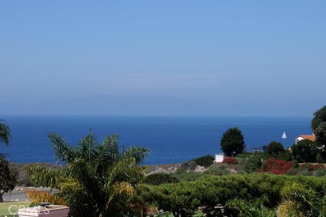 Photo - 345 Palos Verdes Dr W House