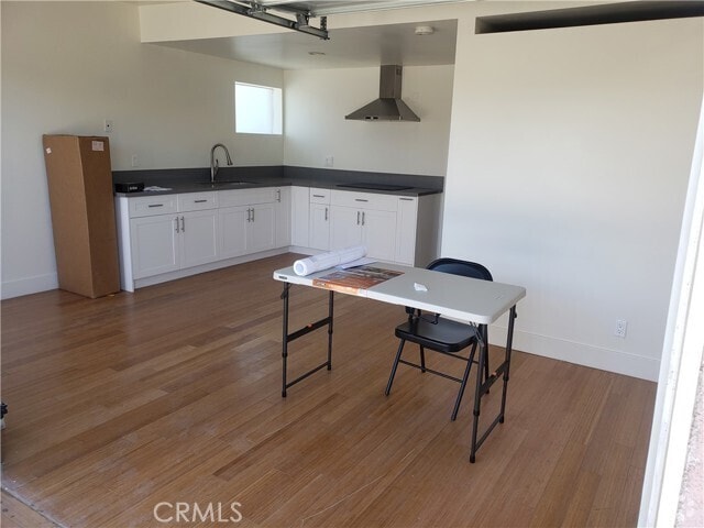 Building Photo - 15350 Gale Ave Rental
