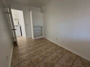 Photo - 405 E Esther St Unit 407 1/2