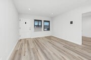 Photo - HILLCREST GREAT RENOVATED ONE BEDROOM APARTMENT. Unit 1827