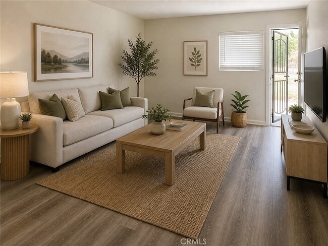 Building Photo - 36947 Melrose Dr Unit D