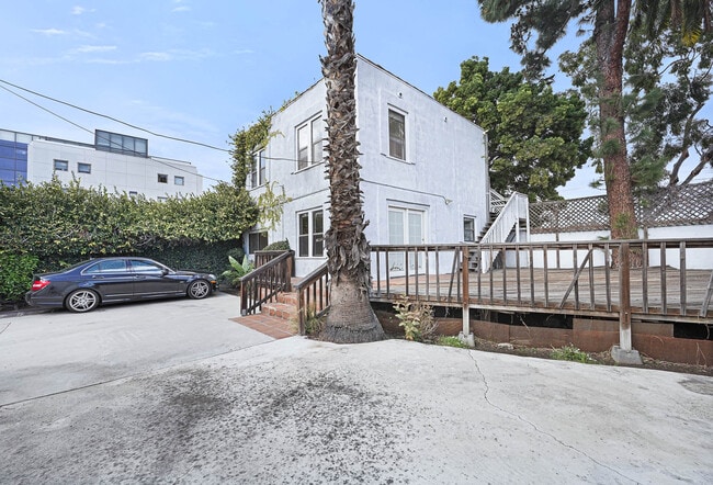 Photo - 1423 24th St