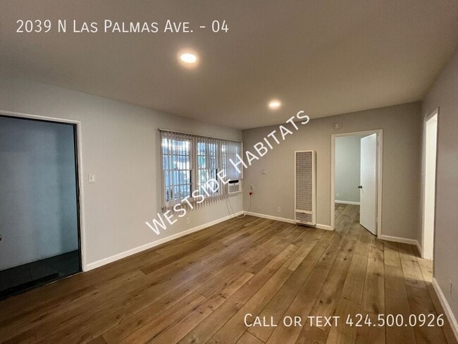 Photo - 2039 N Las Palmas Ave Unit 04