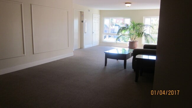 Photo - HILLCREST - 1 BED / 1 BATH TOP FLOOR CONDO. Unit 305