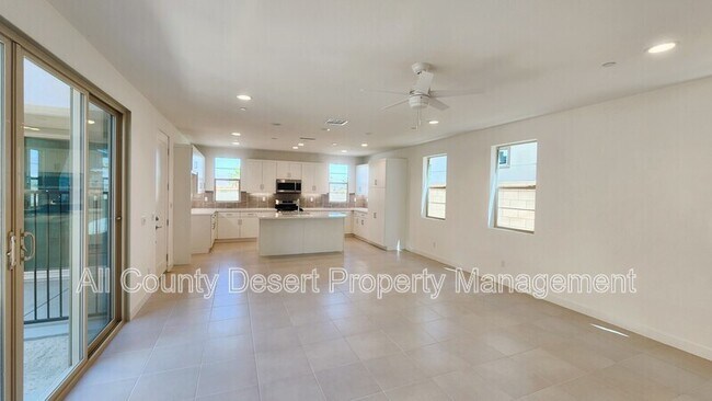 Photo - 35944 Randall Ln