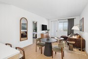 2BR, 2BA - 975SF - Dining Room - Vintage Farms