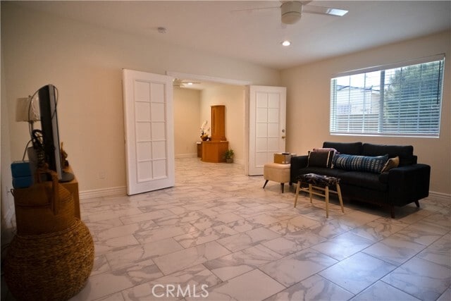 Photo - 8163 Willis Ave