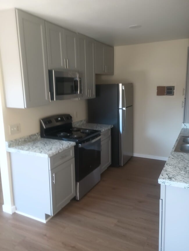 Photo - 9435 California Ave Unit 48