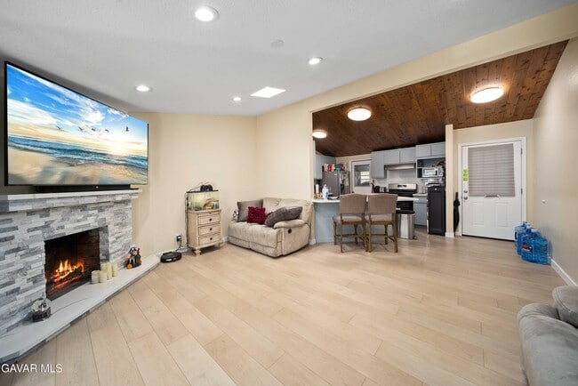 Photo - 27416 Dewdrop Ave