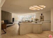 Photo - 8593 Hollywood Blvd