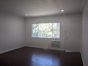 Photo - LOVELY 1BED Near Valley College! -- GREAT ... Apartments