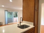 quartz countertop - 2445 S Barrington Ave