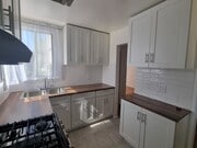 kitchen pic 1 - 1801 N Glenoaks Blvd Unit 1805 North Glenoaks Blvd