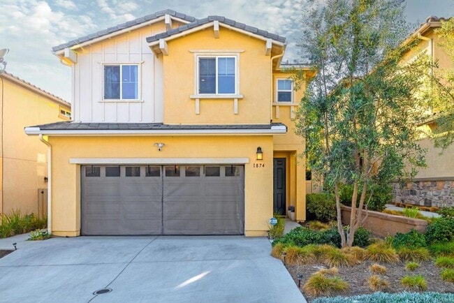 NEWER 4BD/2.5BA Home in desired Main Ranch... - NEWER 4BD/2.5BA Home in desired Main Ranch...